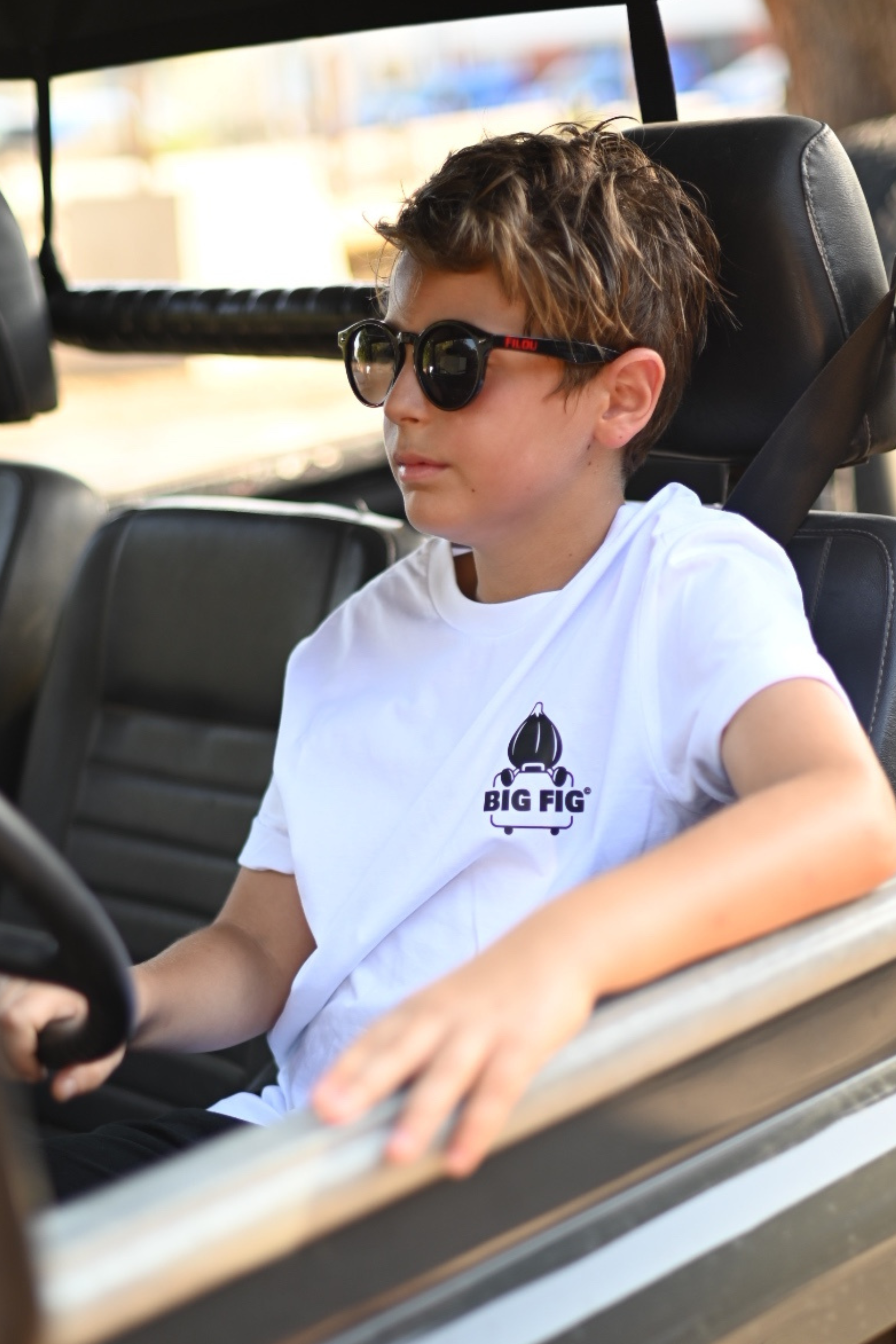UNISEX T-SHIRT 